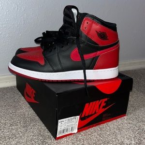 Air Jordan 1 Retro High OG “BRED” 2016